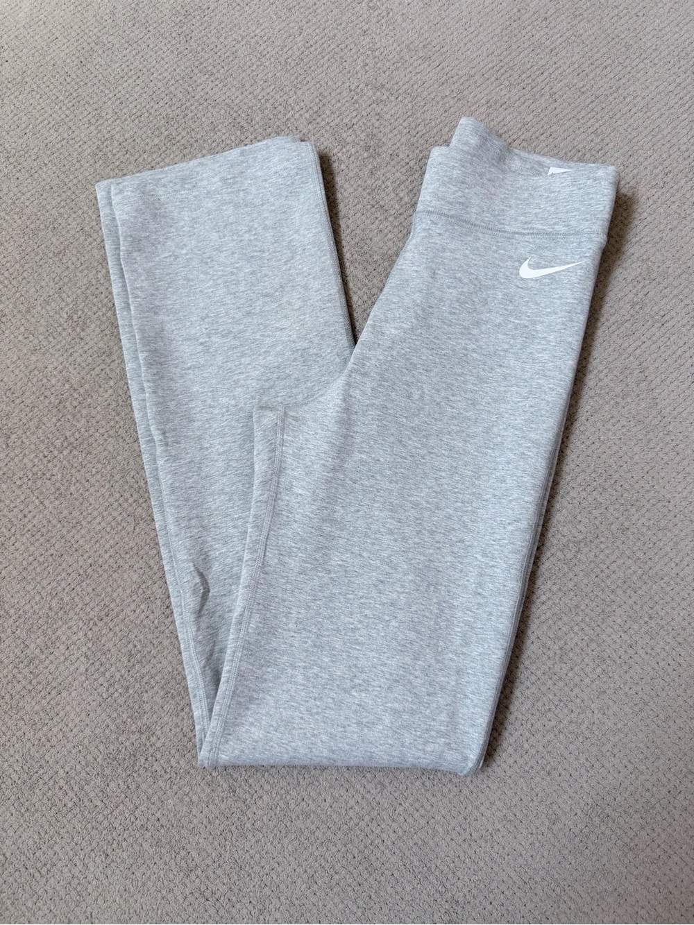 Nike Sportswear Womens Small Grey Tight Fit High Rise Full Length Yoga Pants NWT - Picture 10 of 13